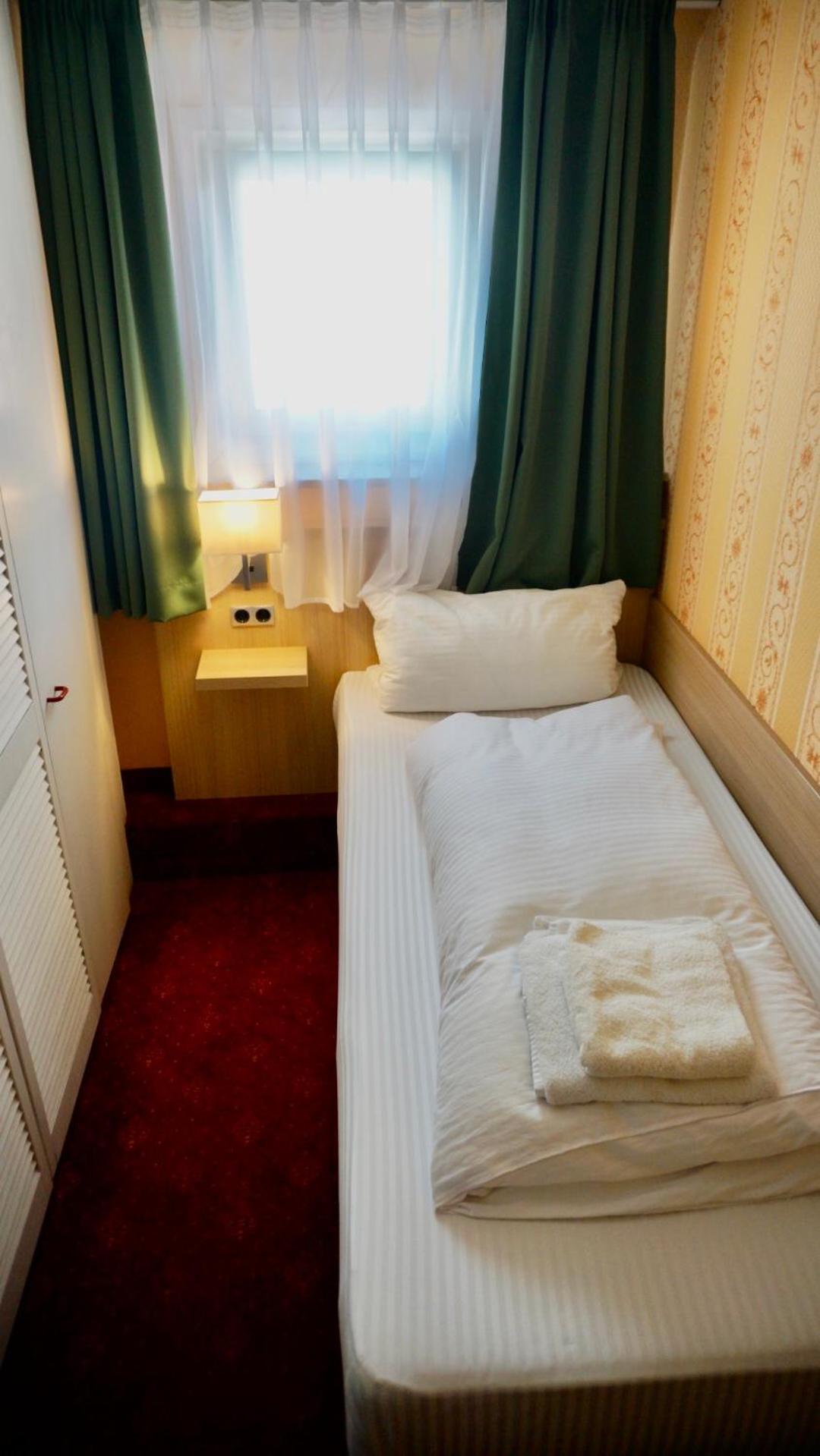Hotel Hafner - Self Check-In Στουτγκάρδη Εξωτερικό φωτογραφία